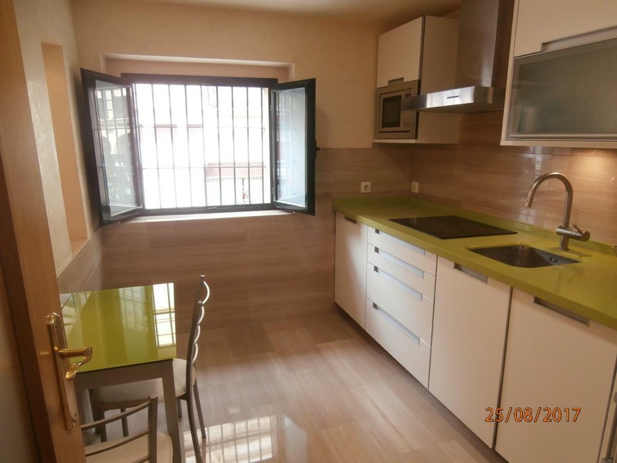 Apartamento Deluxe Centro Historico Apartment Seville Luaran gambar