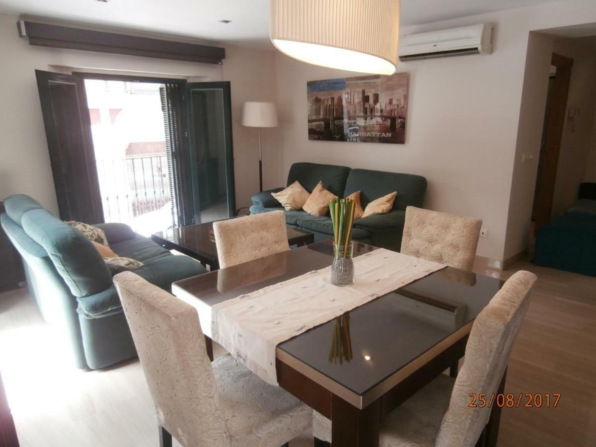 Apartamento Deluxe Centro Historico Apartment Seville Luaran gambar